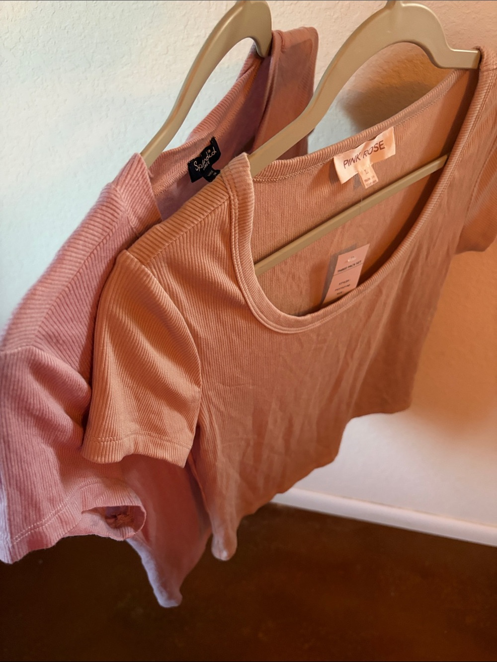 2 Basic Tees - Splendid Mauve Crew Tee & Pink Rose Scoop Neck Crop Tee